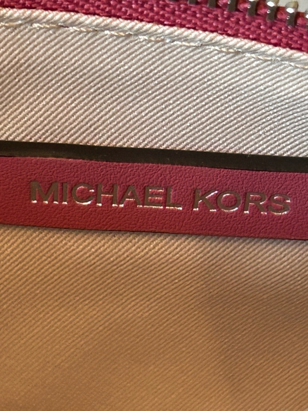 NWT! Michael Kors Zoe Small Leather Convertible Slim Shoulder Bag - Picture 9 of 11